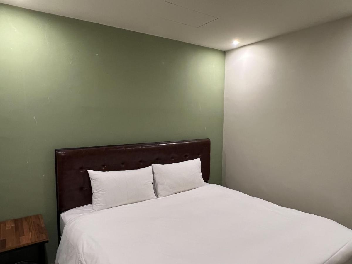 Saint Hostel Beigang Екстериор снимка