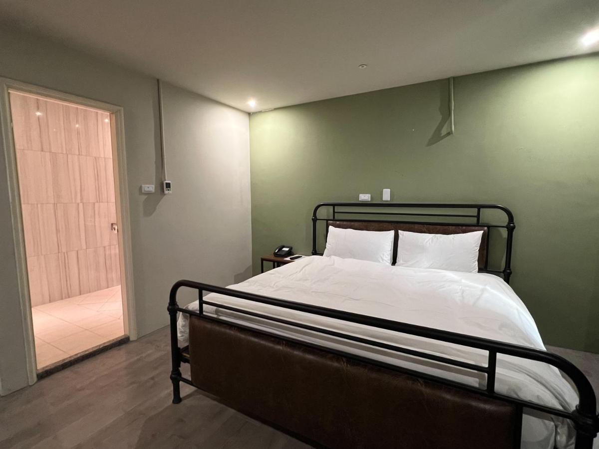 Saint Hostel Beigang Екстериор снимка
