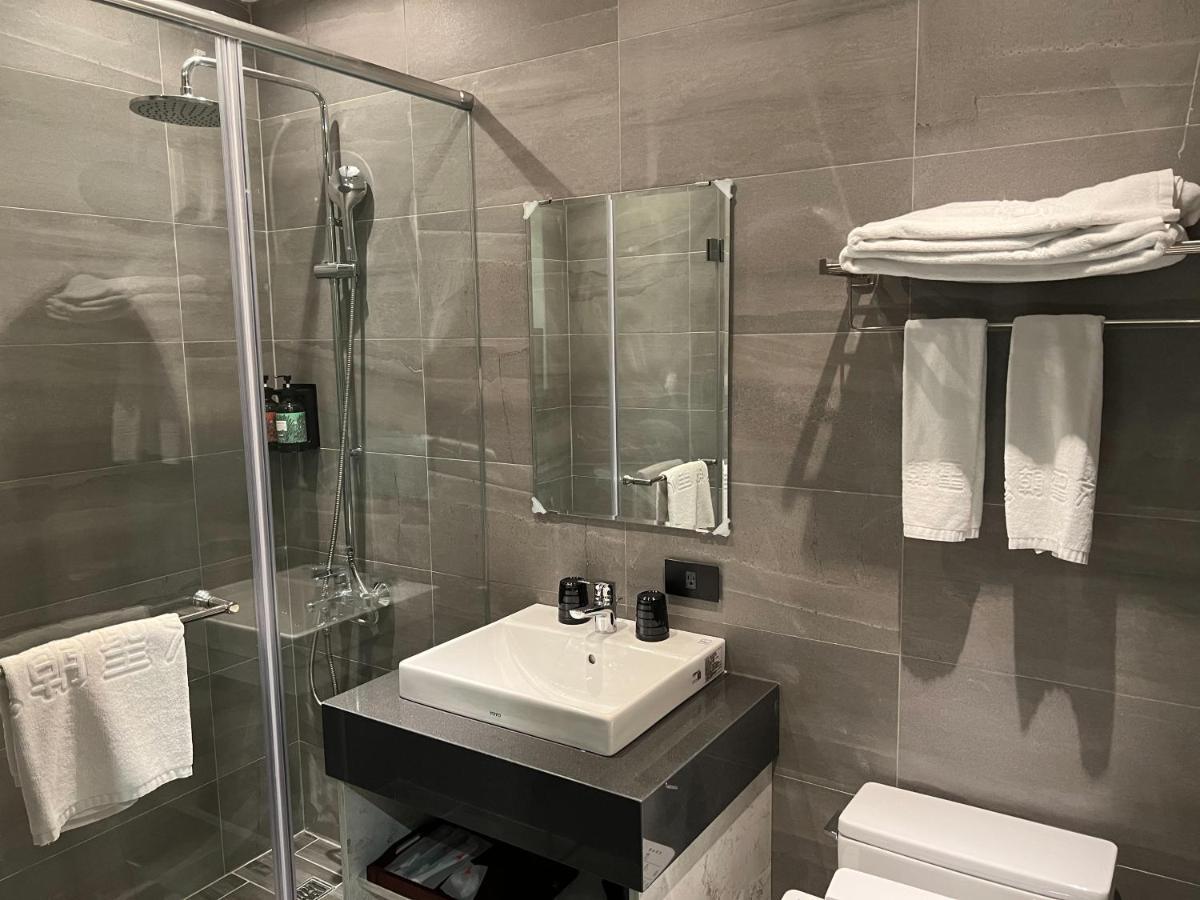 Saint Hostel Beigang Екстериор снимка