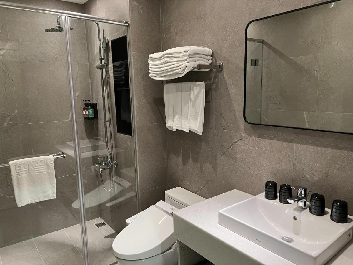 Saint Hostel Beigang Екстериор снимка