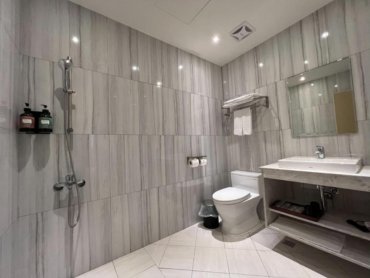 Saint Hostel Beigang Екстериор снимка